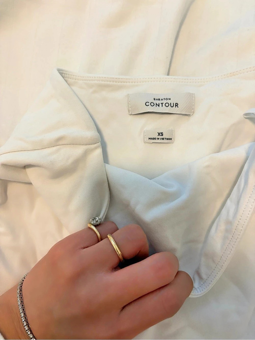 Babaton Contour Bodysuit in White Size XS Like New